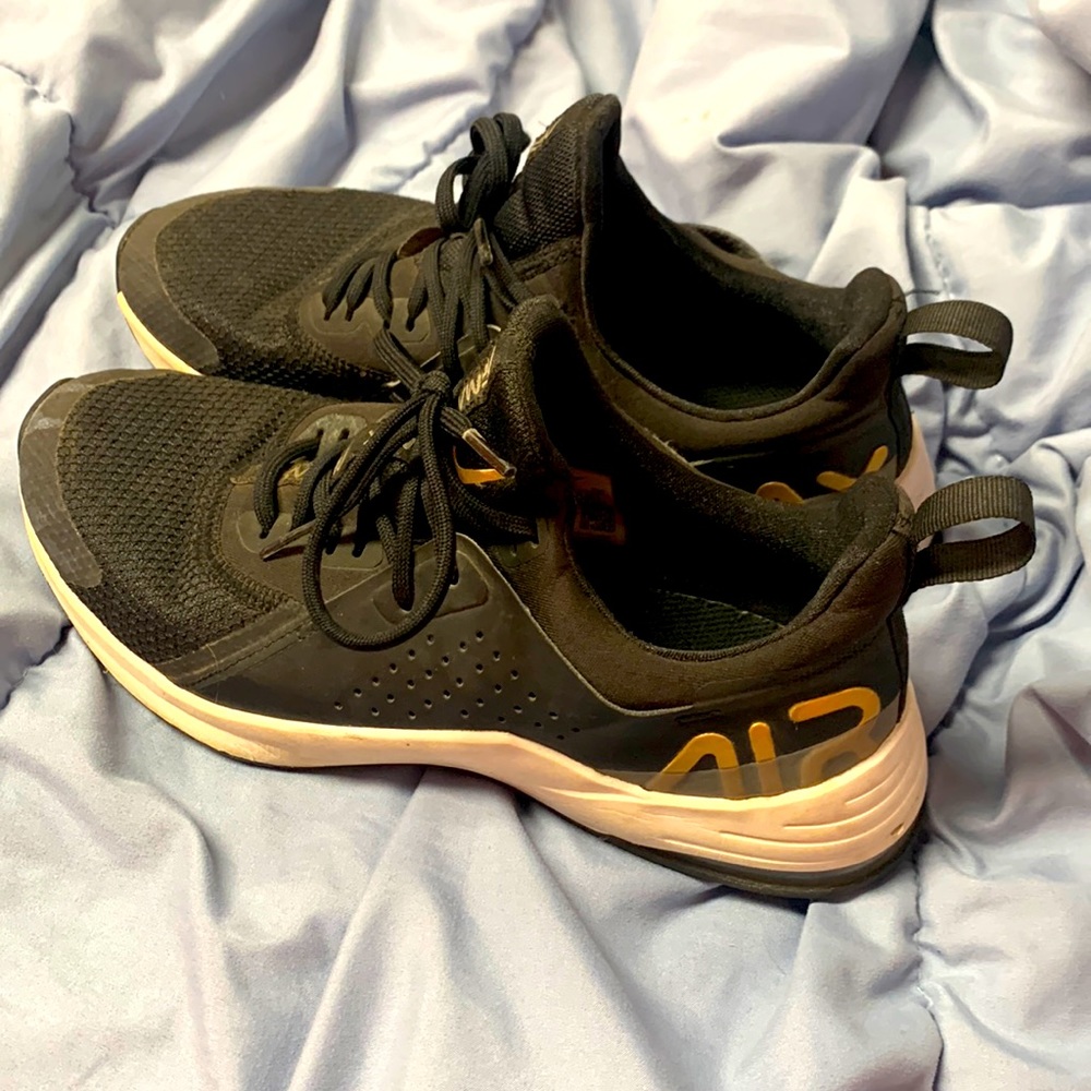 Nike women athletic shoes